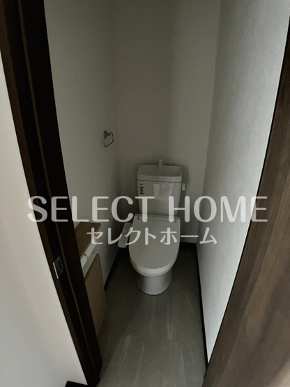 【トイレ】 | ライトハイツＥ棟 | 落ち着いた色調のトイレです