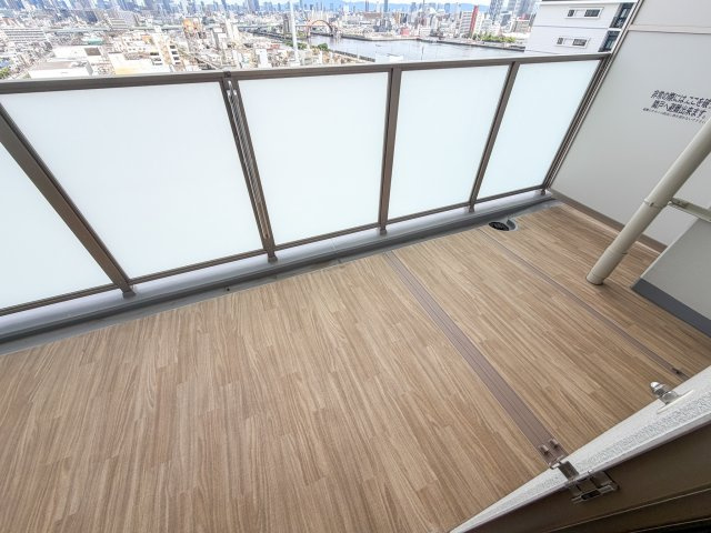 ハルモシティのバルコニー