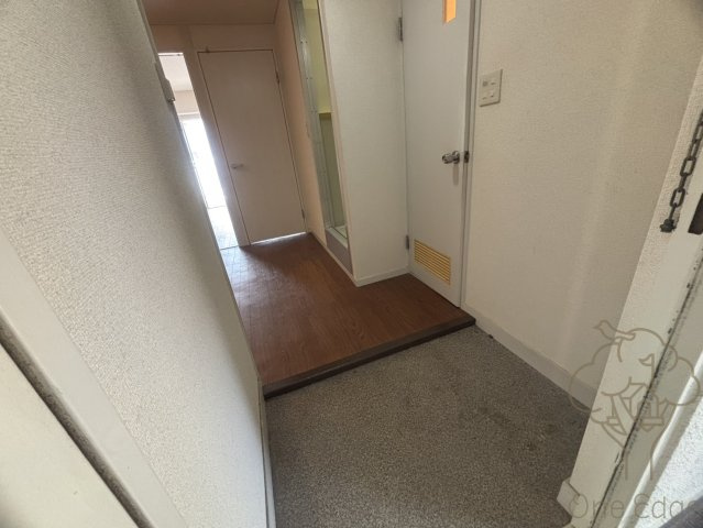 大淀ハイツの玄関