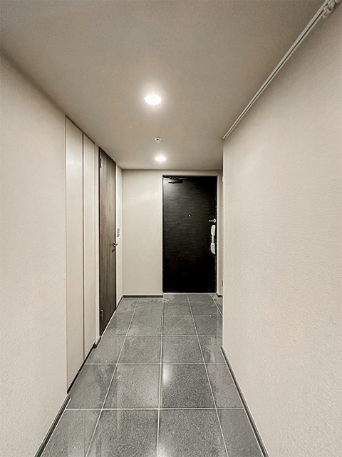 ロイヤルパークス品川の玄関|※写真は同タイプ住戸です。