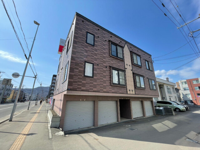 ユニヴェール澄川