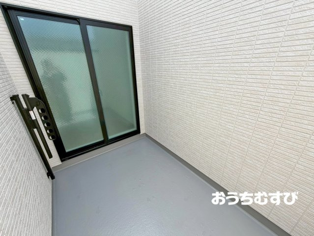 北区六が池町2期(全1棟)のバルコニー