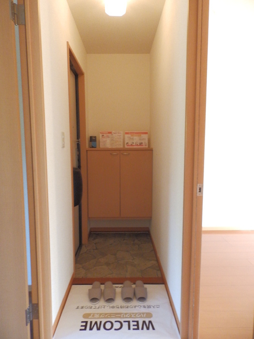 グレイス　A棟 A-の玄関