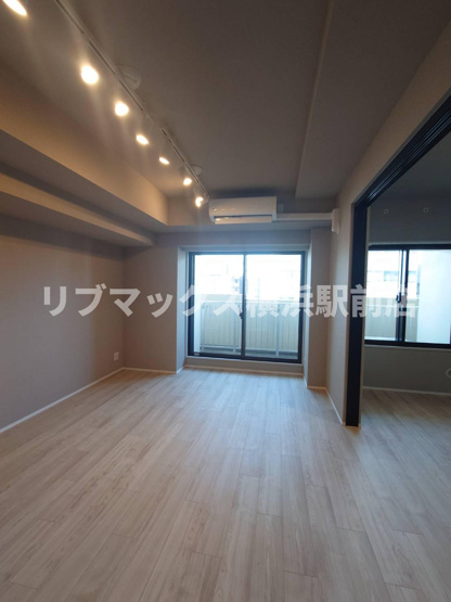 【居間・リビング】アマックス横浜