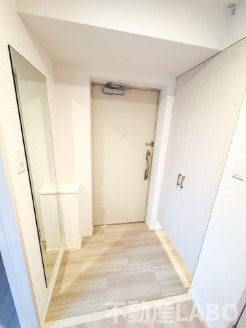 スプランディッド上本町WESTⅡの玄関