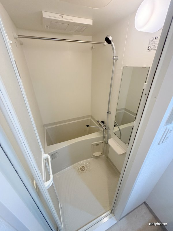 プレサンス松屋町駅前デュオ　仲介手数料無料の浴室