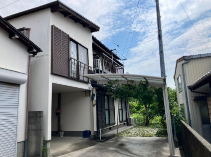 「カーポート付駐車スペース完備」土佐市高岡町丙　中古一戸建て