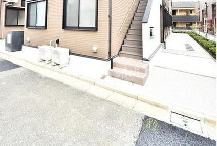 ハーモニーテラス上高井戸Ⅲのエントランス