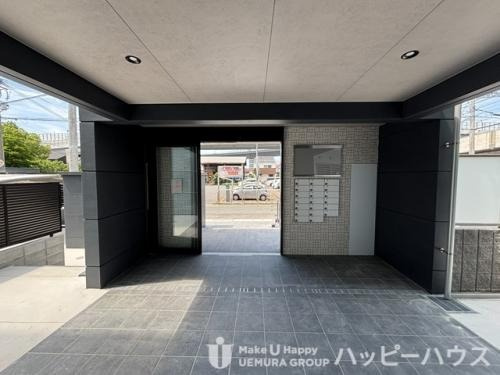 福岡市南区的場２丁目の賃貸マンションのエントランス|エントランス写真