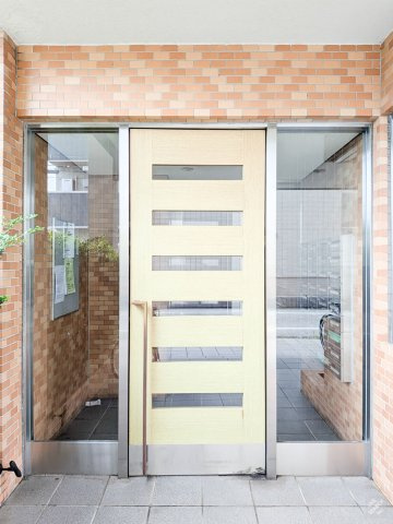 【エントランス】 | リアライズ前橋中央 | 建物入口