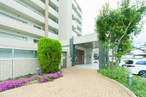 福岡市城南区干隈２丁目の賃貸マンションのエントランス|エントランス写真