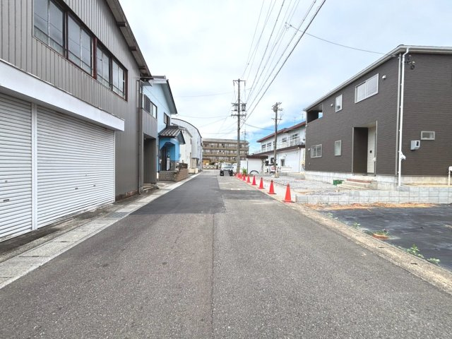 クワイエ　岐阜市旦島中町第３　全１区画分譲の前面道路含む現地写真|■前面道路　■ヤマダ不動産　株式会社リライフ　
■夢のマイホーム購入をフルサポートします！