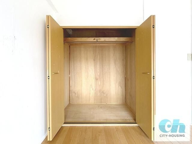 日野ビルの収納
