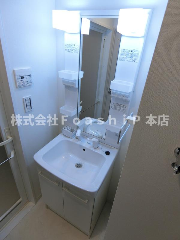 ディアレイシャス東京ノースパレスの洗面所