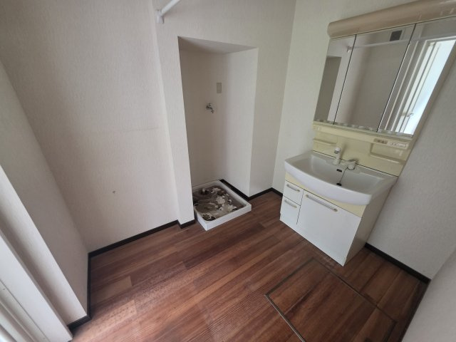 【脱衣所】 | 神崎郡神河町長谷店舗付住宅