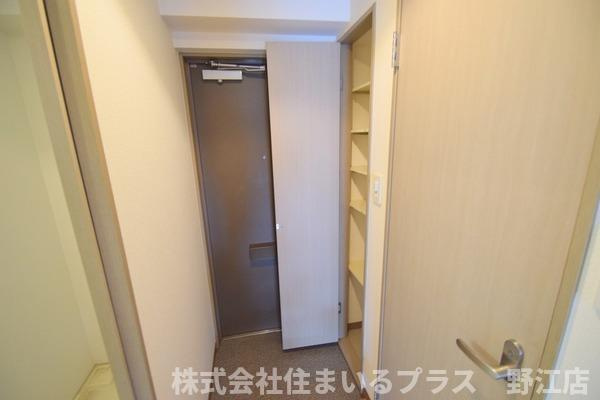 Jeune.Kの玄関