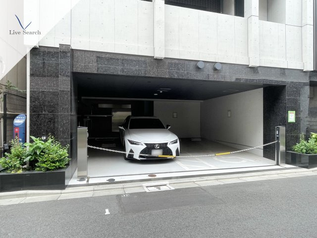 ステージグランデ日本橋人形町の駐車場