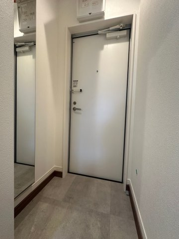 ALEGRIA岸辺の玄関