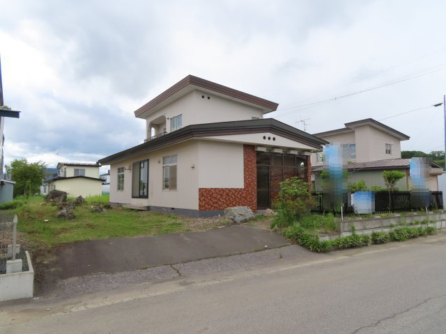 北見市相内町１０６番地５０　中古売家の外観|【リフォーム済】外観全体風景の写真です。