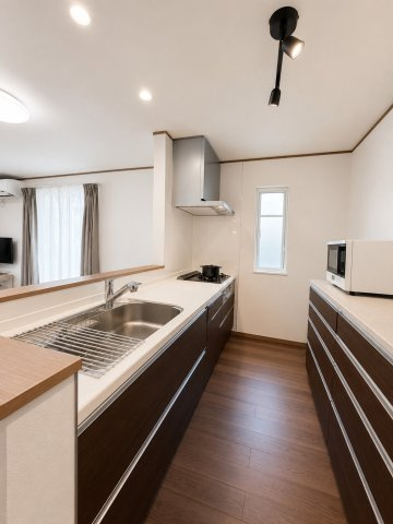 川口市南前川２丁目　中古戸建