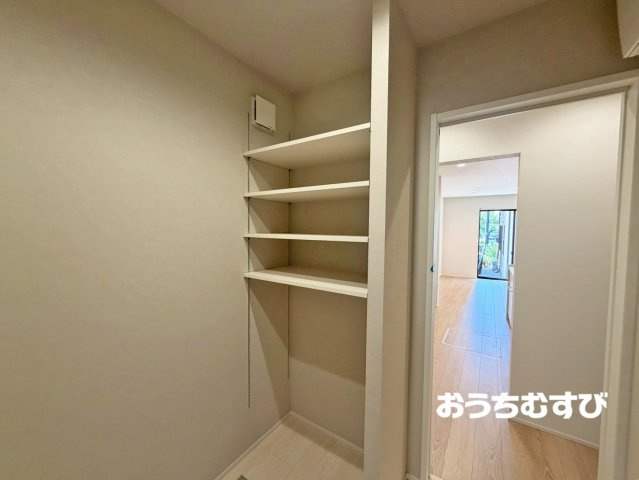 春日井市高山町7期(全6棟)の収納