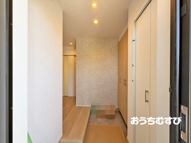 春日井市高山町7期(全6棟)の玄関