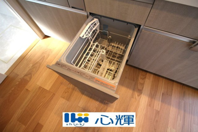 【その他】 | サンコート山口市黒川（６号地） | 食器を洗っている間にお掃除など、様々なシーンで家事の時短に役立つ食洗機。省スペースのビルトインタイプを採用致しました。