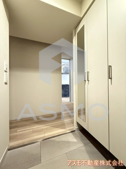 【玄関】 | アーバネックス南新町 | 同マンション別部屋参考写真