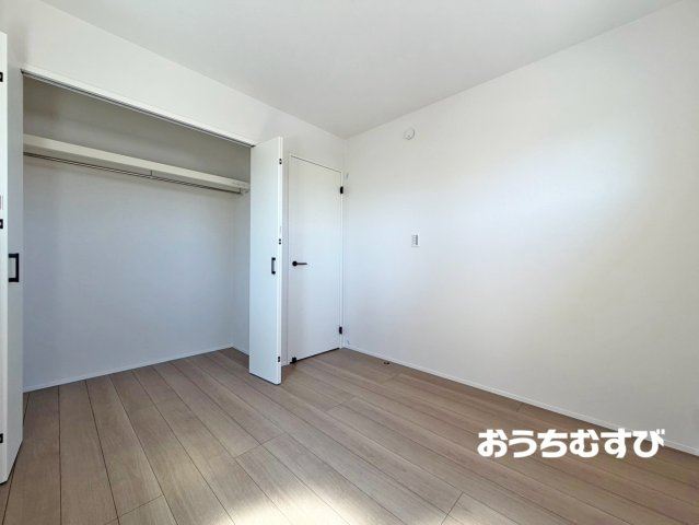 春日井市高山町7期(全6棟)の洋室