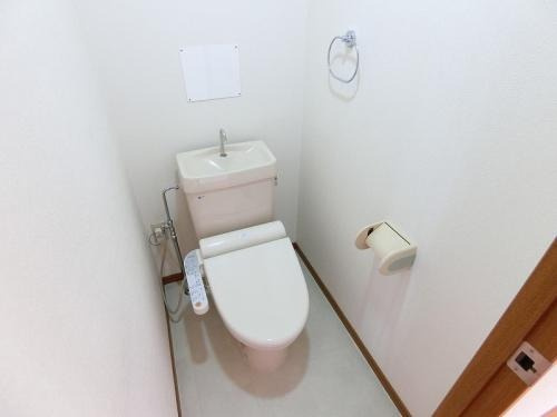 福岡市東区原田１丁目の賃貸マンションのトイレ|物件の画像8