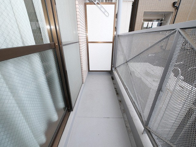 サニーハイツ住吉のバルコニー