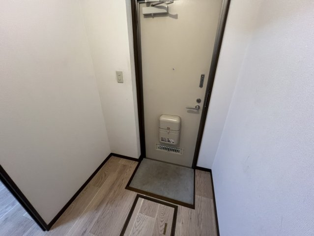 クレール初香台の玄関
