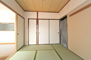 グレイスコート通町の寝室
