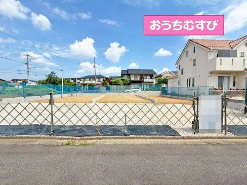 春日井市東野町7期(全3棟)の前面道路含む現地写真