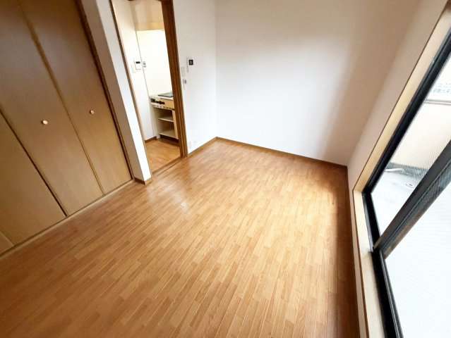 グリーンヒル江坂の居間・リビング