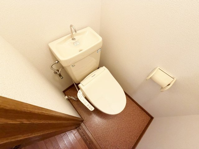 グリーンヒル江坂のトイレ