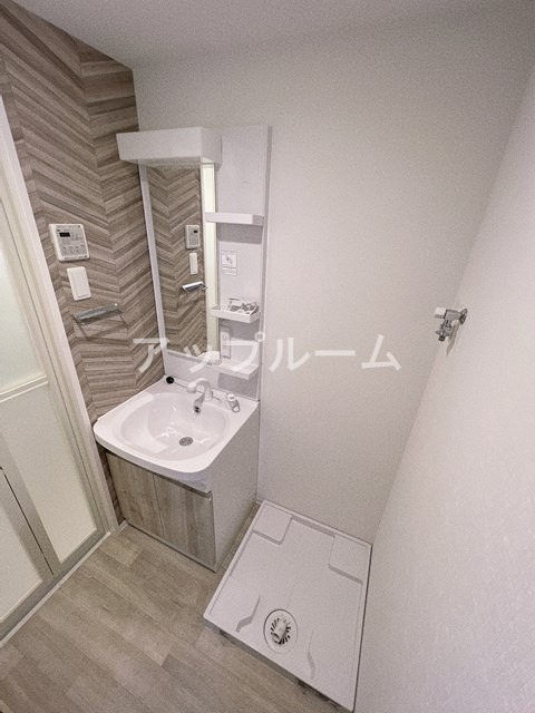 春日井市勝川町６丁目の賃貸マンションの洗面所