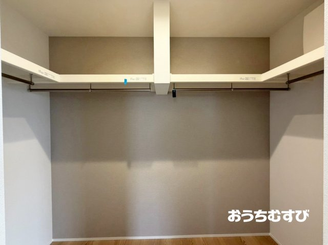 春日井市東野町7期(全3棟)の収納