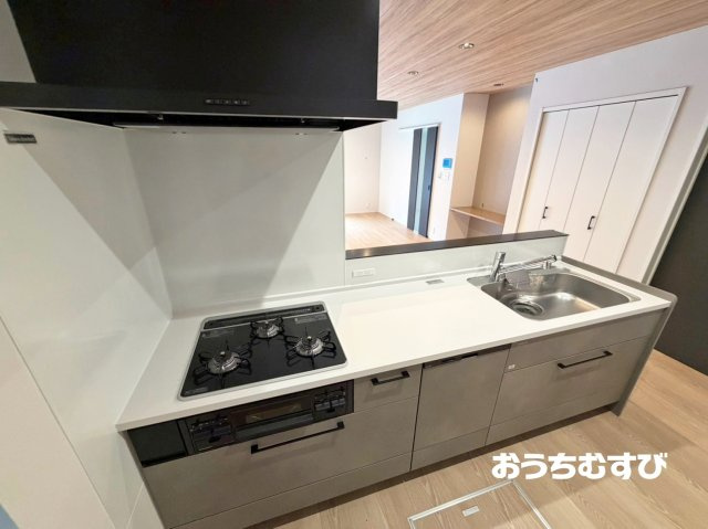春日井市東野町7期(全3棟)のキッチン