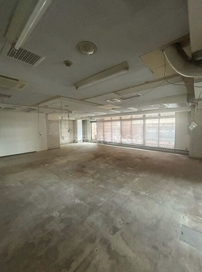 キャビン西本町ビルの内装