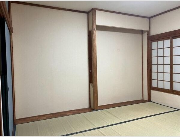 野村元町車庫付き貸家のその他