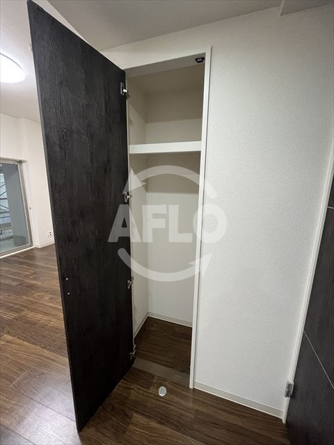 ベルンガーデン上本町　真田山小学校区の収納|ベルンガーデン上本町　クローゼット