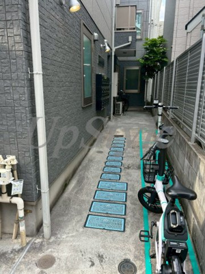【エントランス】 | イルトラッツォ千住