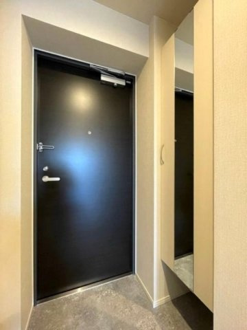 ラメール草津南の玄関
