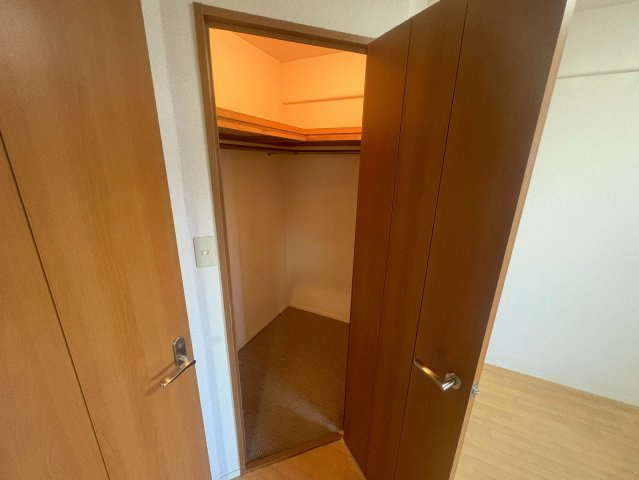 アドリーム江坂の収納