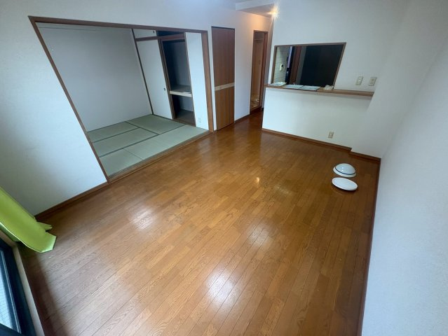 アドリーム江坂の居間・リビング