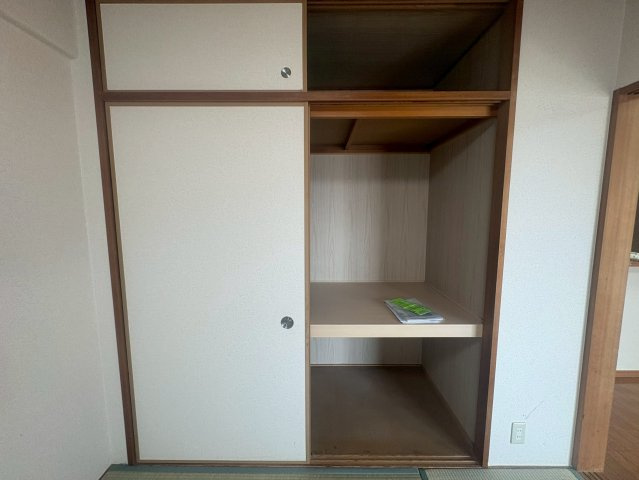 アドリーム江坂の収納