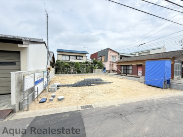高松市三条町の新築一戸建の前面道路含む現地写真|前面道路含む現地写真です