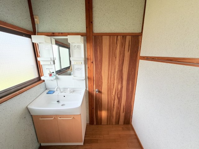 常陸太田市大里町中古戸建のキッチン