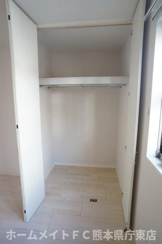 熊本市中央区帯山２丁目のアパートの収納
